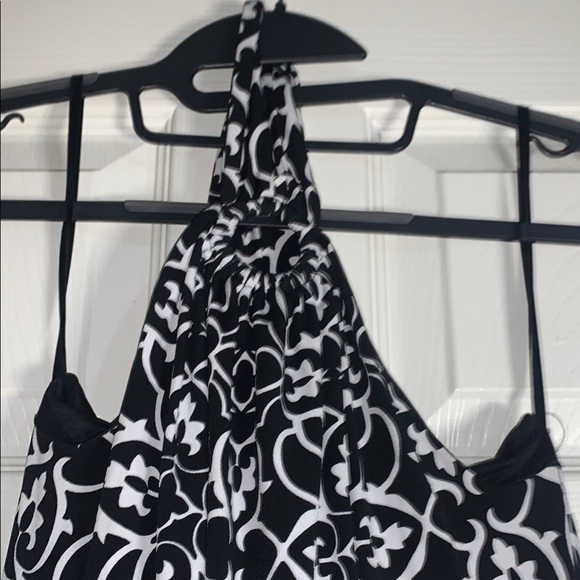 NWT White House Black Market Black and White Halter Maxi Dress - Picture 8 of 11